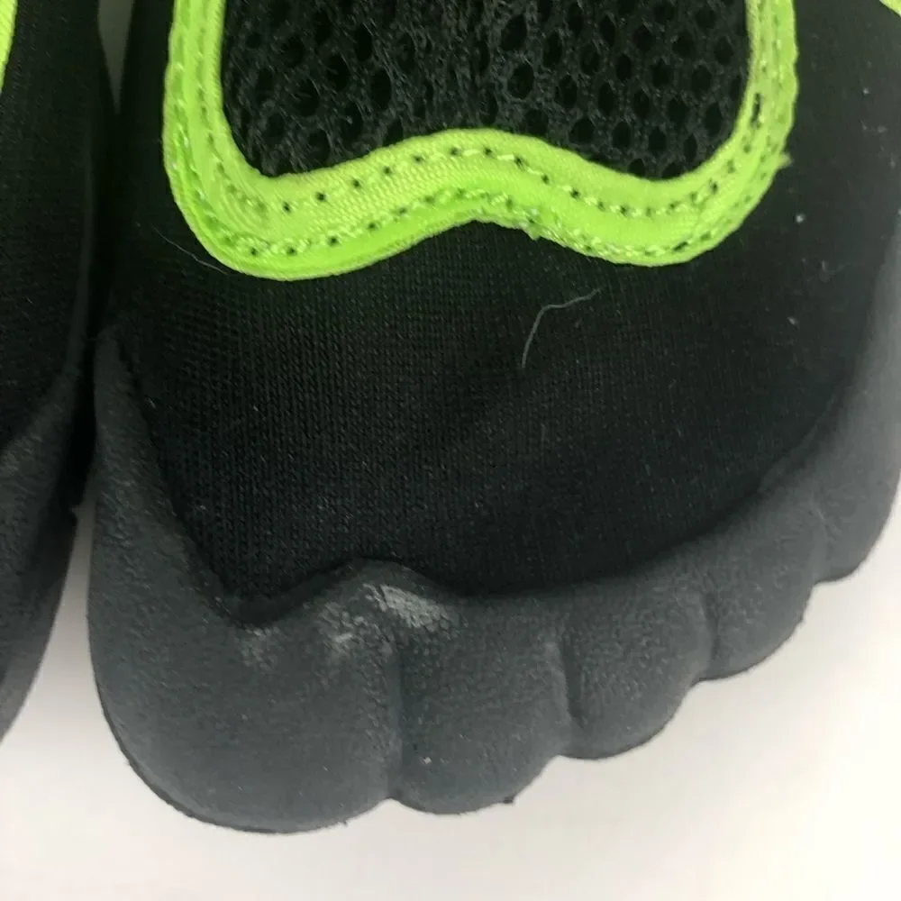 Lifeguard swimming shoe